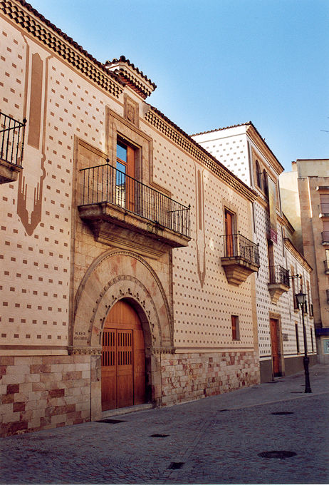 San Boal & Arias Corvelle Palaces