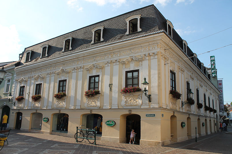 Rathausplatz & Rudolfstraße