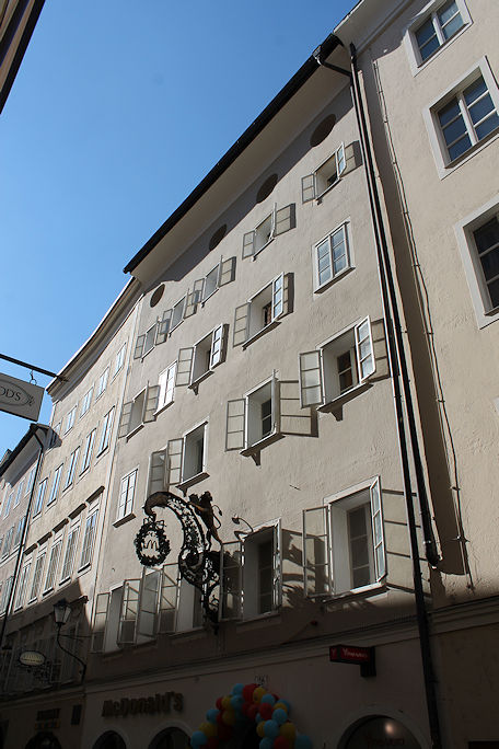 Getreidegasse