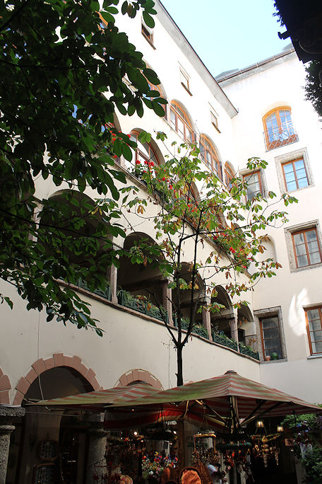 Roittner-Durchhaus