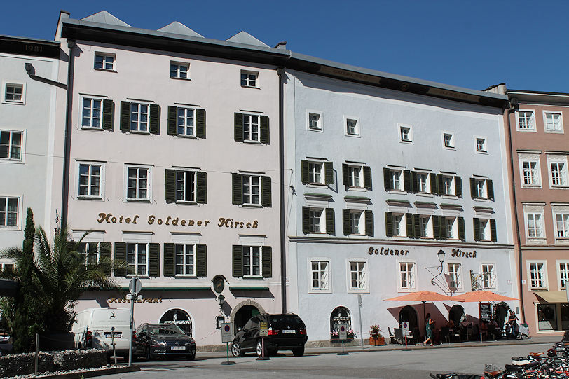 Herbert-von-Karajan-Platz