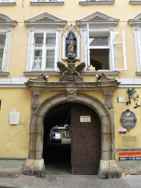 Alte Münze