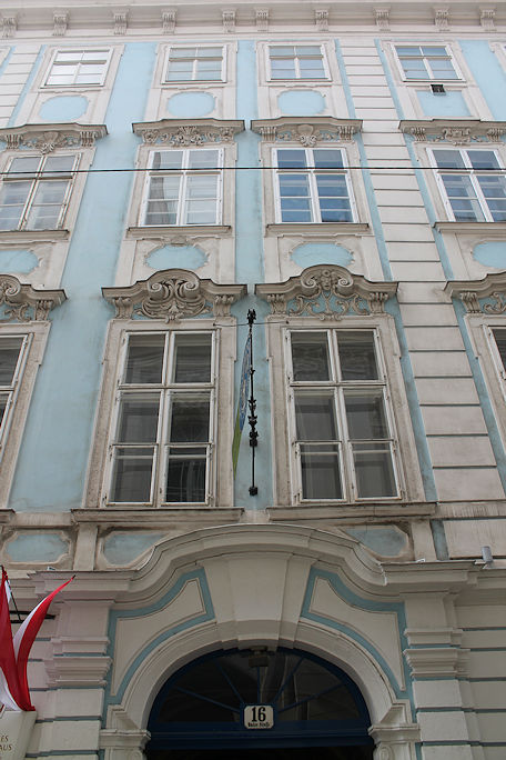 On Bäckerstraße