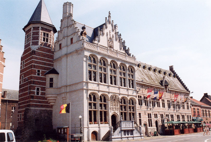 Town-Hall & Lakenhalle