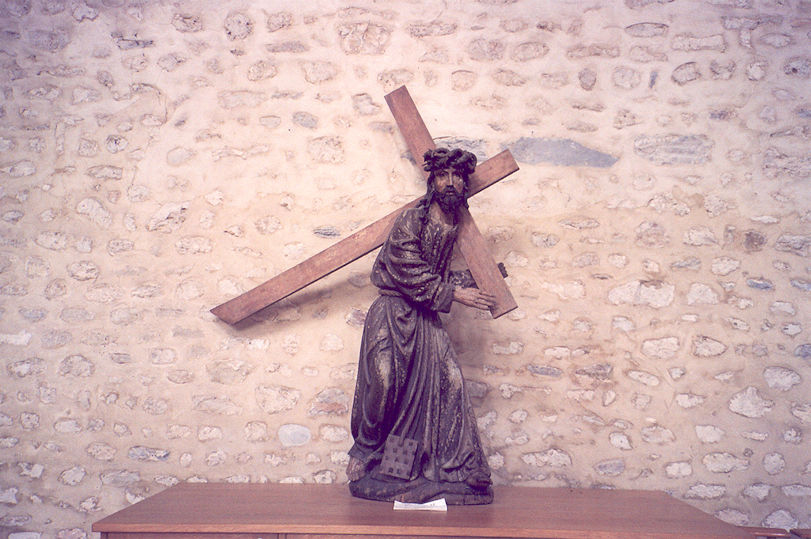 Jesus carrying cross