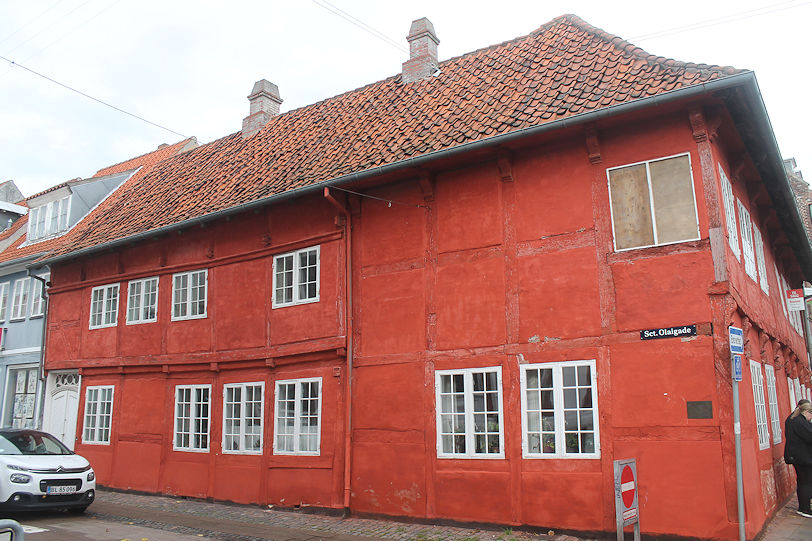 Historic building on the corner of Sct. Olaigade & Sct. Annagade