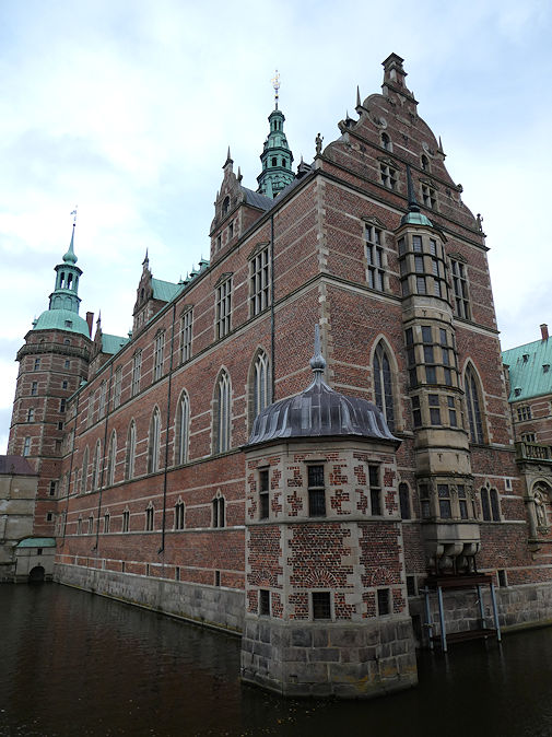 Frederiksborg Slot with Slotskirke