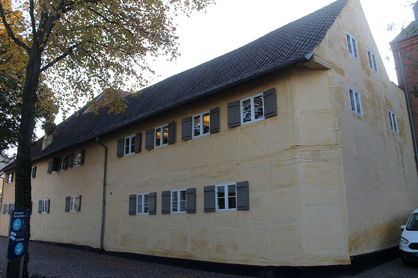 Historic house on Bangs Boder