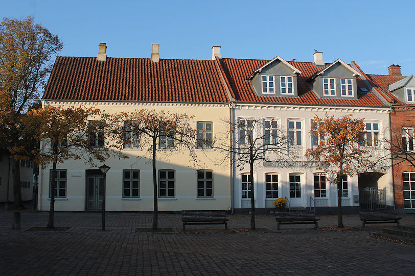 On Overstræde