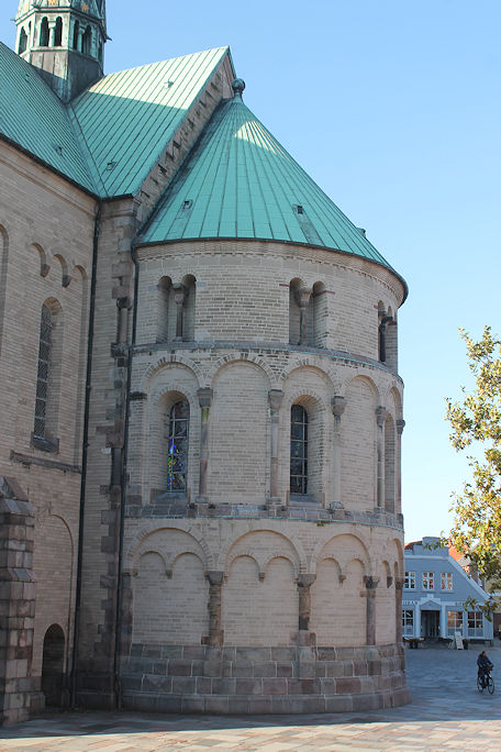 Domkirke