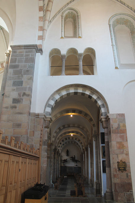 Domkirke