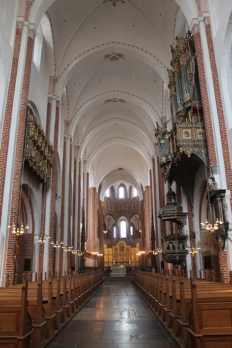 Domkirke