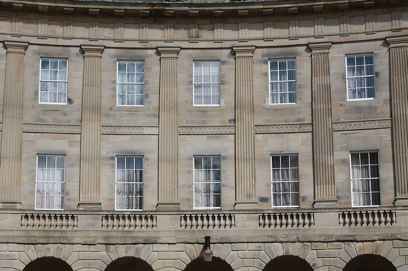 The Crescent, façade detail