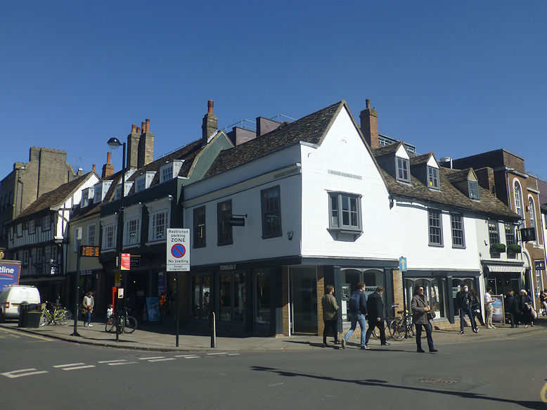 Round Church Street & Bridge Street
