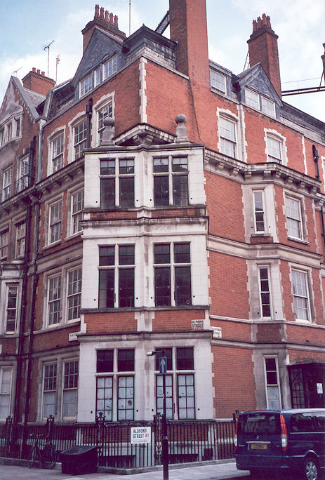 Park Street & Aldford Street