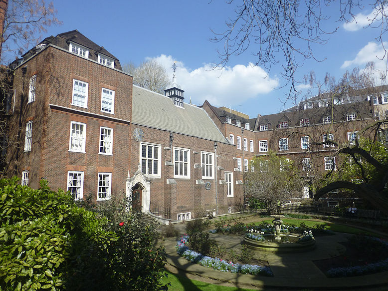 Staple Inn