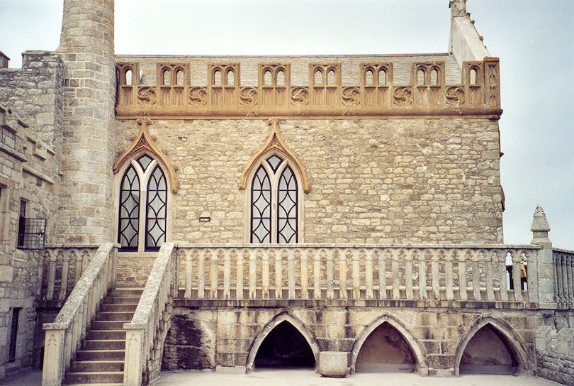 Castle terrace & Chapel
