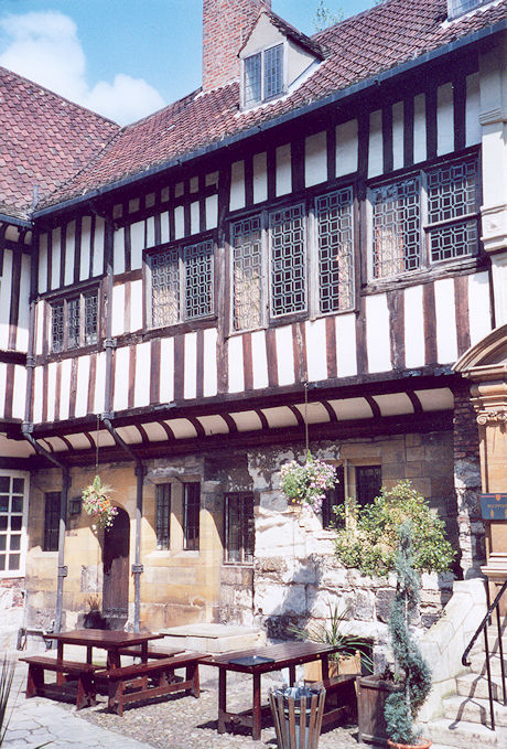 St William's College