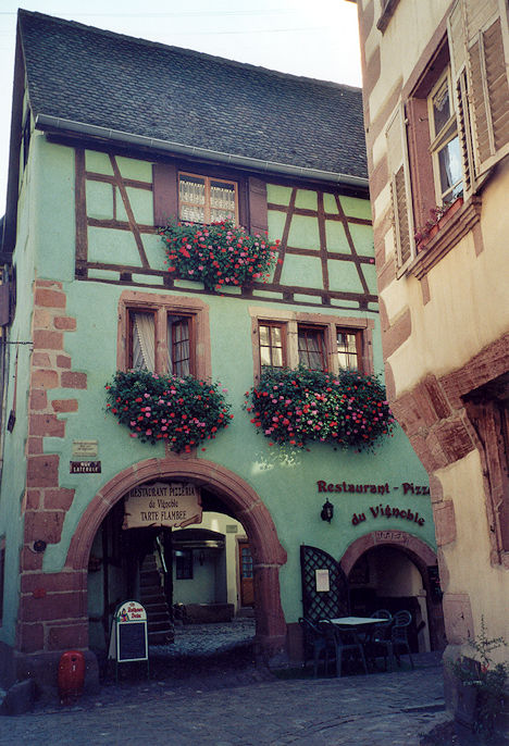 Houses Rue Latérale