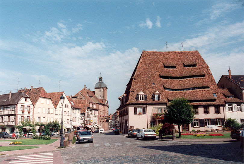 Maison du Sel & Town-Hall