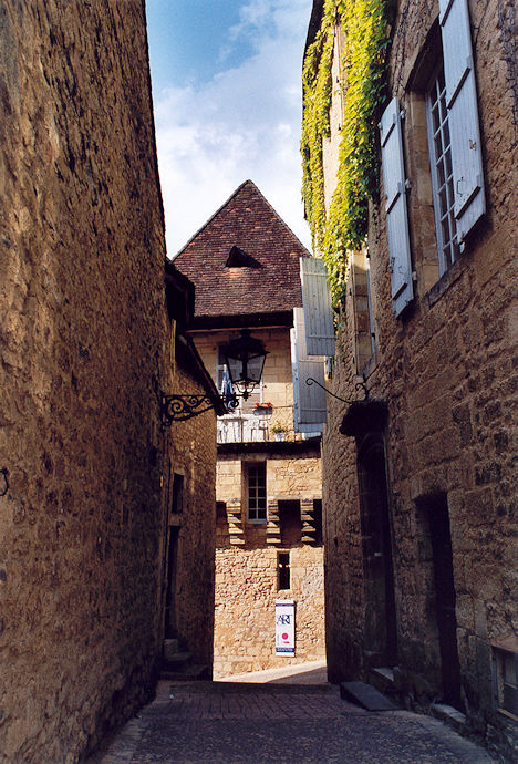 Rue Sylvain Cavaillez