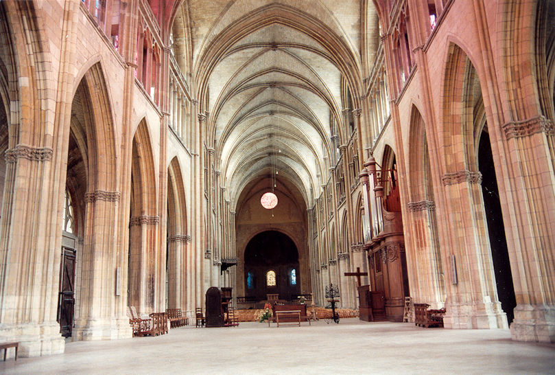 Cathédrale St-Cyr-et-Ste-Julitte