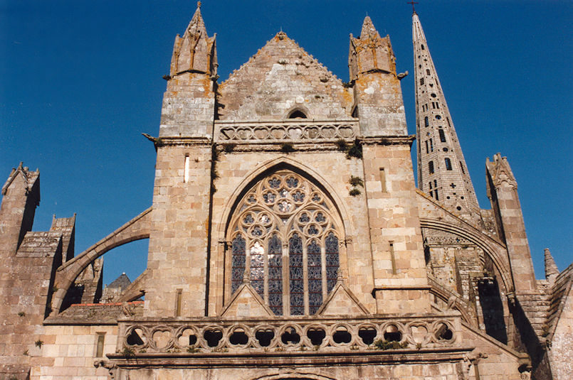 Saint-Tugdual Cathedral
