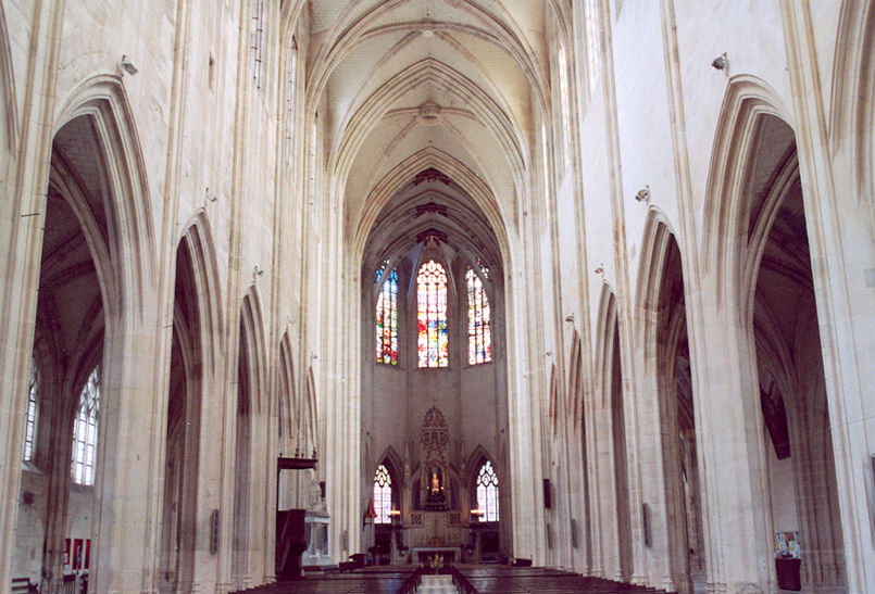 Basilique Notre-Dame-de-Cléry
