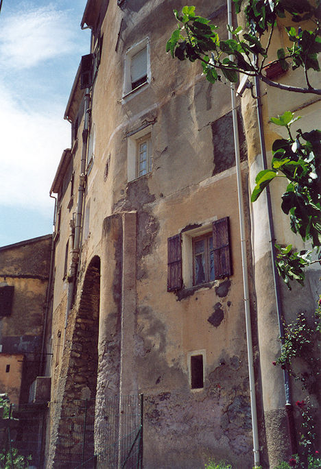 Typical house on U Rione