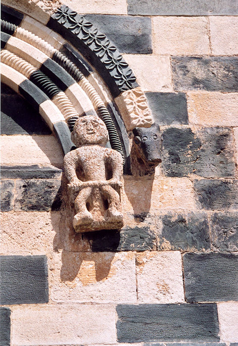 Church/Sculptures