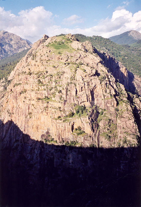 Along Gorges Spelunca
