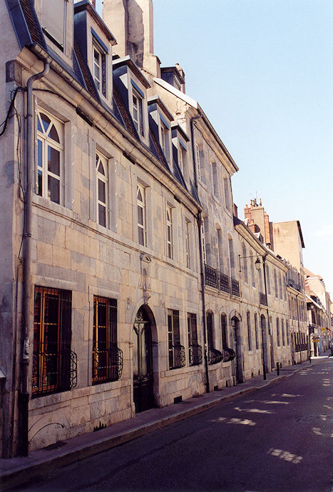 Rue de la Vieille Monnaie