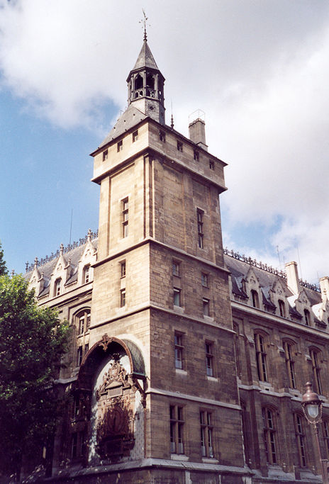 Conciergerie, Tour de l'Horloge