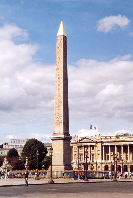 Place de la Concorde, Obelisk