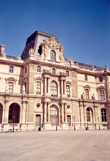 Le Louvre