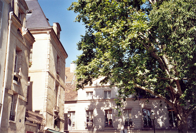 Rue du Parc Royal & Rue Payenne