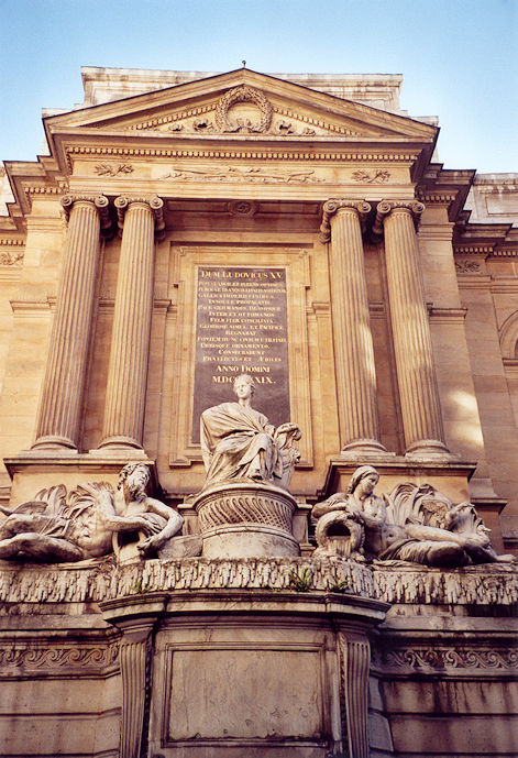 Fontaine des Quatre Saisons