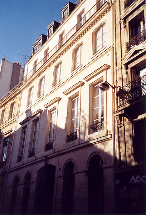 Façade, Rue de Grenelle