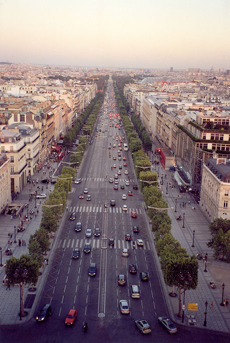 Arc de Triomphe, view on the Champs-Élysées at dusk