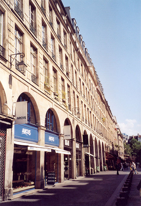 Rue de la Ferronnerie