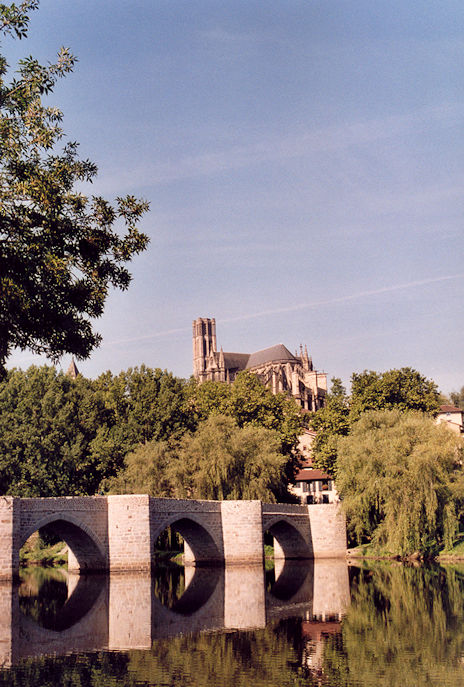 Saint-Étienne bridge & Cathedral