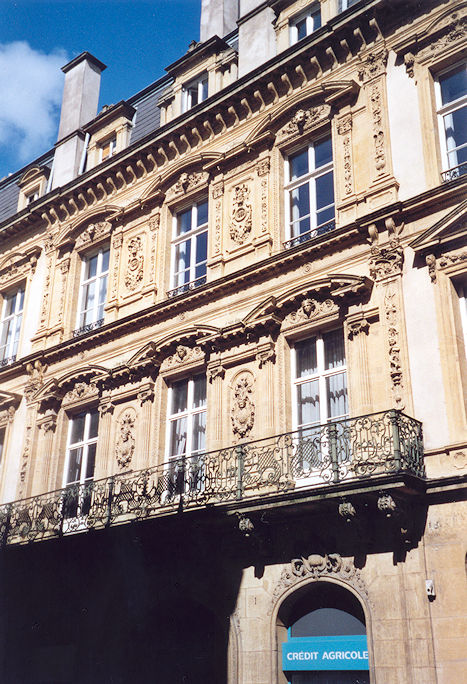 Rue de la Pierre Hardie