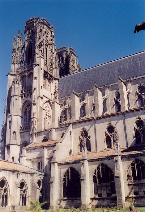 St-Étienne Cathedral
