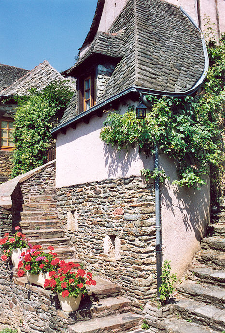 Rue Charlemagne