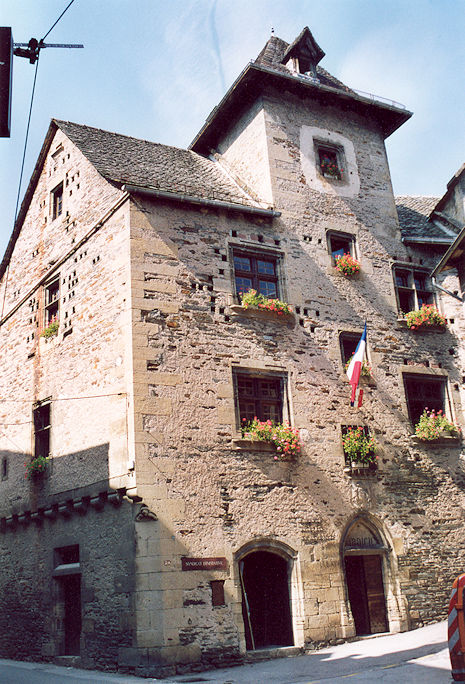 Maison Cayron