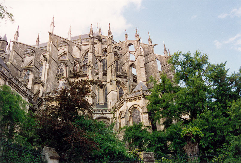 Saint-Julien Cathedral