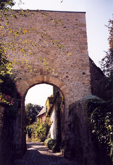 Gate