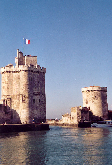 Tour St-Nicolas & Tour de la Chaîne