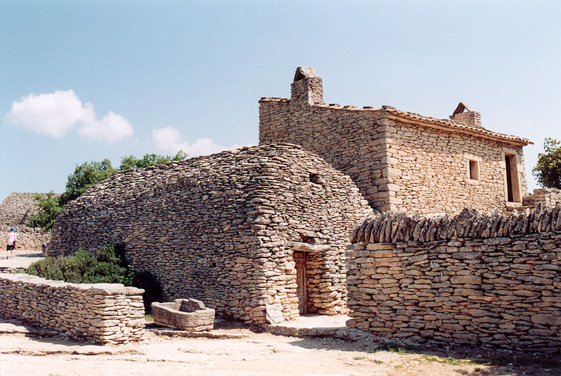 Les Bories