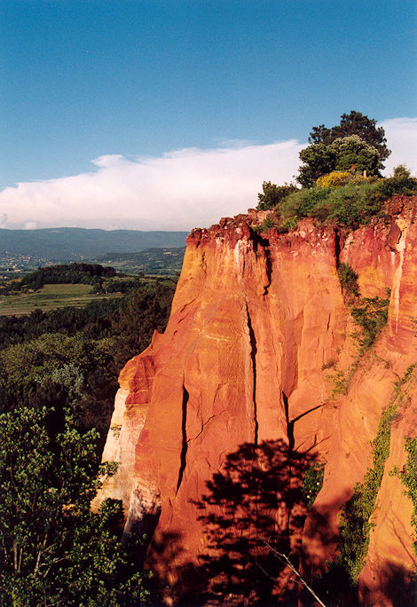 Ochre hill